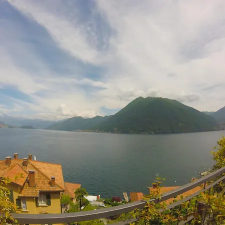 Open Space With Terrace ארגגנו